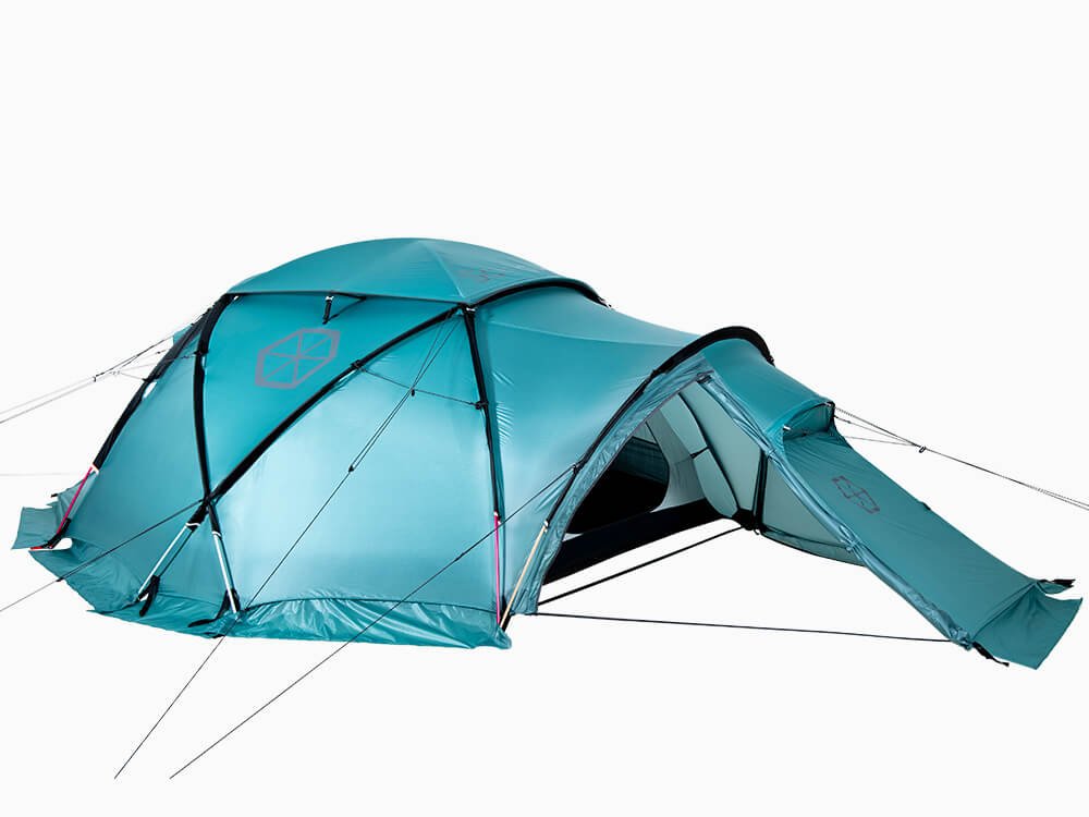 BASECAMP - LOCATION
